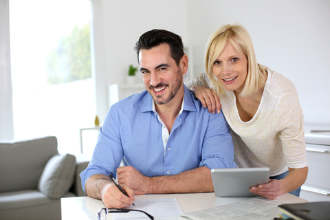 couple-home-working